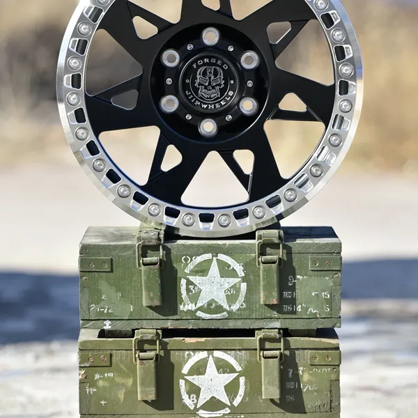 可定制黑色 6x139.7 CB77.8 110mm 71.5mm 8-12J 106.1mm 15-25 天交货期 铝制锻造越野赛车轮毂 铝合金锁环轮毂