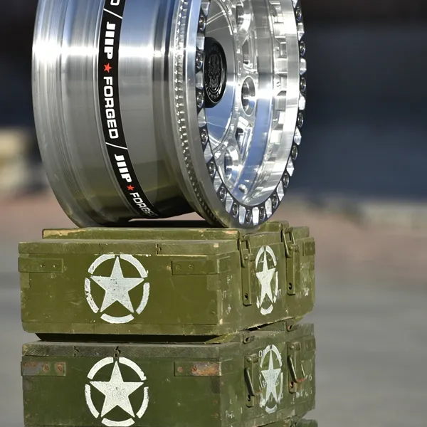 17'' 18'' 4x4 SUV 锻造越野轮圈赛车车轮，PCD 5x127 5x150 6x114.3 6x135 6x139.7